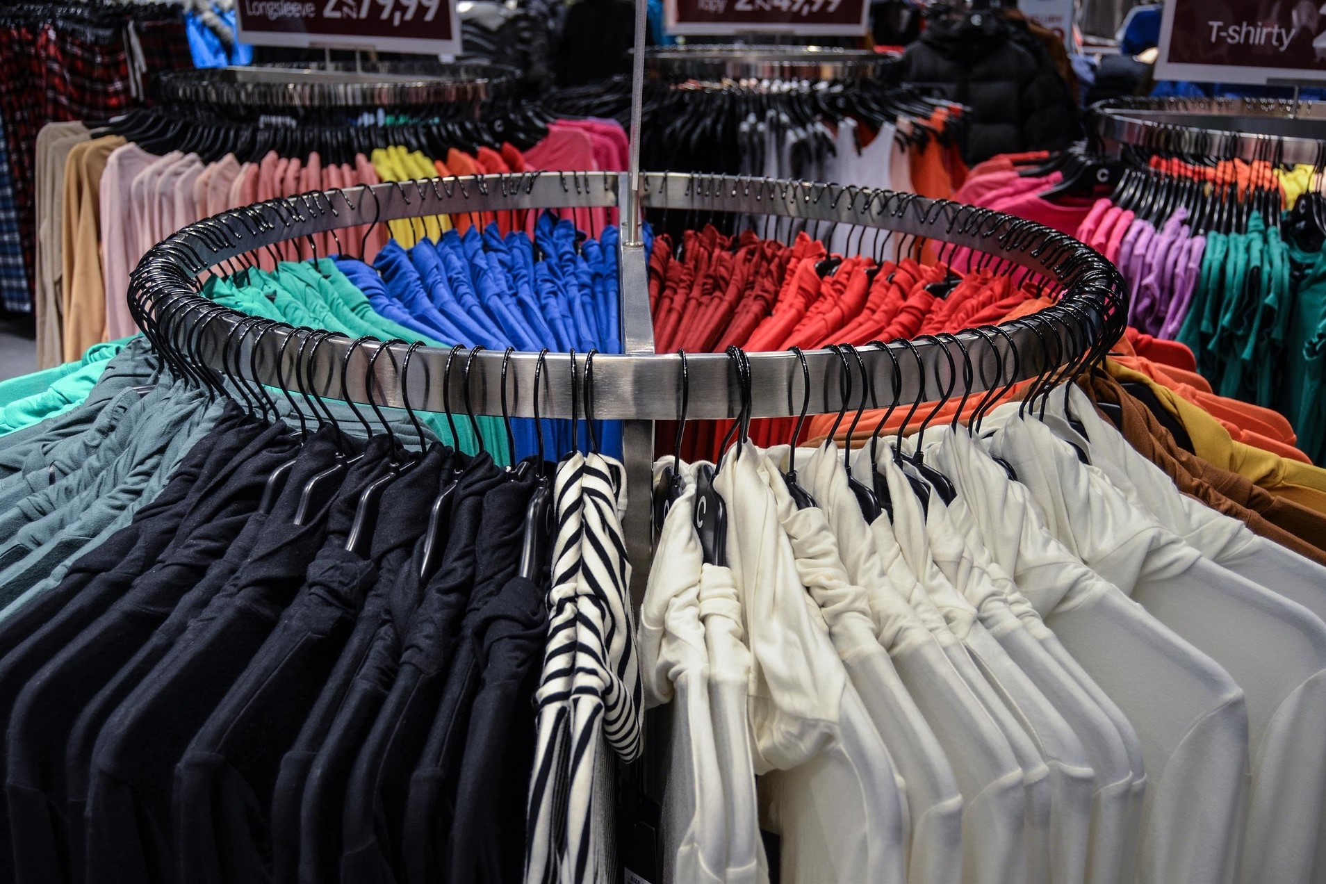 Fast Fashion: Mode für den Müll